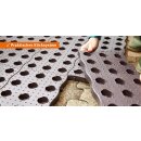 Austauschbare Weg-Pflasterung: 4 x Garantia MAXI Beetplatten (Gartenplatten) / flexible Pflasterung für Gemüsebeete, rutschfest, bis 600 kg belastbar,  70 x 24 cm, recycelter Kunststoff braun
