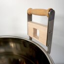 v2025: altbewährtes original Zottel 50 Liter Surfass mit Spindel (Pökelfass / Fleisch-Fass / Sauerkraut-Fass),  aus Edelstahl  hochglanzpoliert, mit  Press-Spindel aus Natur- Holz (Lärche),  400 x 400 mm, Made in EU (Versand kostenfrei*)