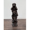 Gartendeko: Bronzefigur "Die Drei Affen gestapelt" braun lackiert (nicht hören, nicht sehen, nicht sprechen)