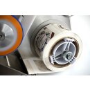 Elektrischer Hand Flaschen-Etikettierer Edykedy EK100, zum einfachen Etikettieren von Flaschen   Gläsern, Konserven-Dosen oder andere Zylinder, für ein Vorder-Etikett, made in Germany (Versand kostenfrei *)