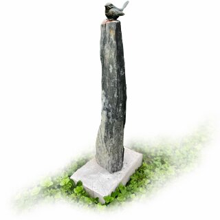Gartendeko Figur: Bronzefigur Garten,  Vogel  6cm hoch, auf Schiefer-Stein mit eingrabbarem Beton-Standfuß, original Rottenecker Objekt