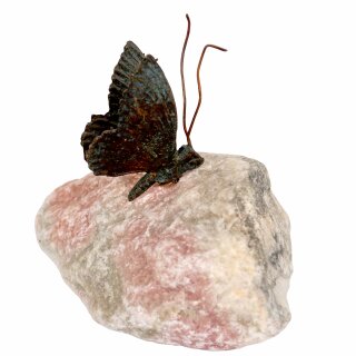 Gartendeko: Bronze Schmetterling 5cm auf Stein, mit Flügel geschlossen, original Rottenecker Objekt