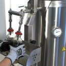 Schutzhandschuhe gegen thermische Risiken für Pasteurisieranlage