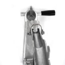 DER Klassiker für Kleinbetriebe und Bäckereien: Handbetriebener SCHNEIDER Entsteiner für Zwetschgen, Zwetschgenentsteienr aus Aluminum-Guss mit säurebeständigem 6-fach Messer, Auswerfer für geschnittene Zwetschgen und Steine, Links- /Rechtshänder-Griff