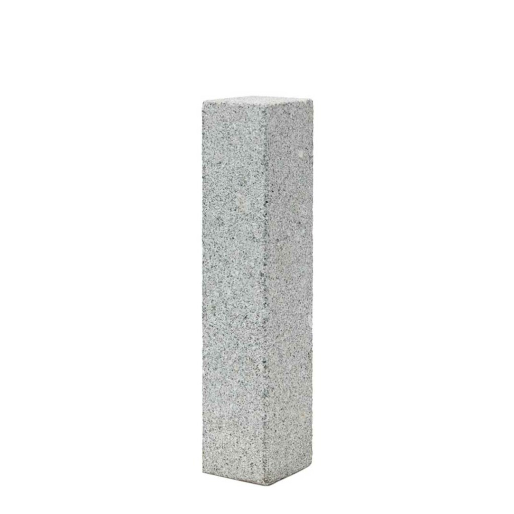 Stele Granit fein gestockt, 14x14cm, 65cm hoch 