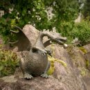 Gartendeko Figur: Bronzefigur Garten,  Wasserspeier Drachen Drusilla,   klein,   21 cm hoch