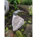 Gartendeko Figur: Bronzefigur Garten, Eisvogel, Flügel geschlossen auf Granit, Vogel auf Stein ca 28 cm hoch, original Rottenecker Objekt   (Restposten)