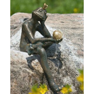Gartendeko: Bronzefigur Froschkönig Borris, Wasserspeier / Brunnen,  35 cm hoch