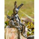 Hasenpaar sitzend, Wasserspeier / Brunnen aus Bronze,...