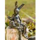 Hasenpaar sitzend, Wasserspeier / Brunnen aus Bronze