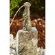 Gartendeko: Bronzefigur Erdmännchen groß wsp. auf Granit, Wasserspeier / Brunnen
